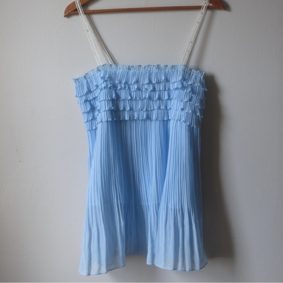 beautiful flowy y2k baby blue babydoll cami top💐 SOLD!!!! - Picture 2 of 6
